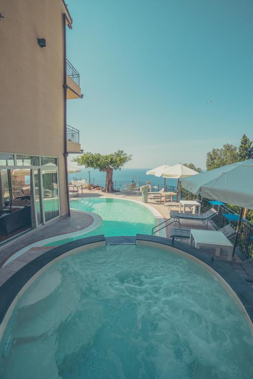 Meridiana Hotel Taormine Extérieur photo