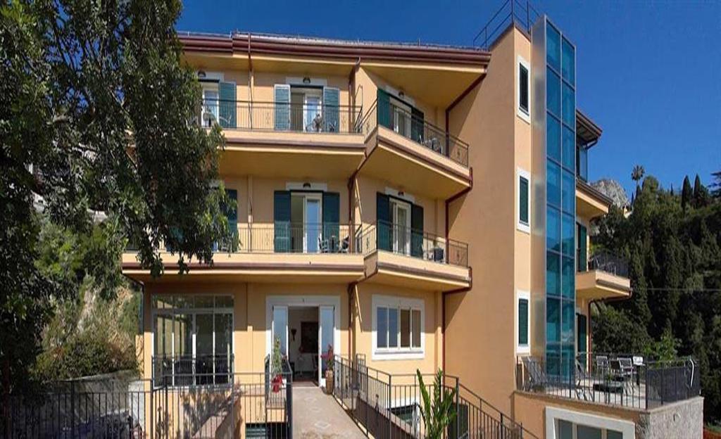 Meridiana Hotel Taormine Extérieur photo